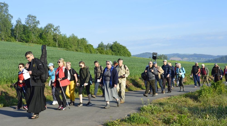 Pielgrzymka Noworudzian do Barda Śląskiego - cz. 02