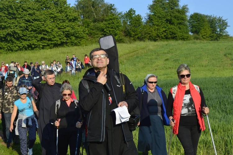 Pielgrzymka Noworudzian do Barda Śląskiego - cz. 02