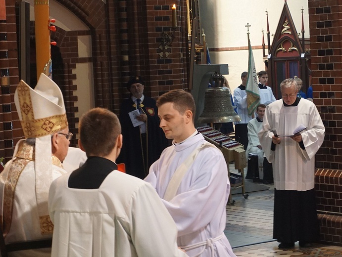 Święcenia kapłańskie w gliwickiej katedrze - cz. 1.