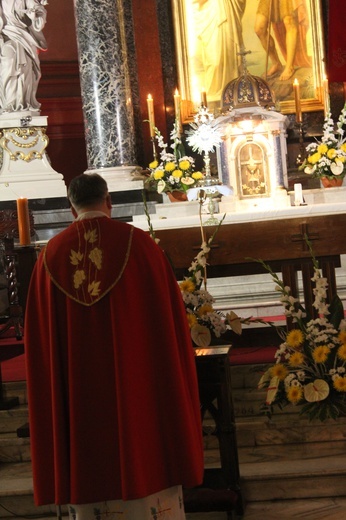 "Pięćdziesiątnica" i Akatyst ku czci Ducha Świętego