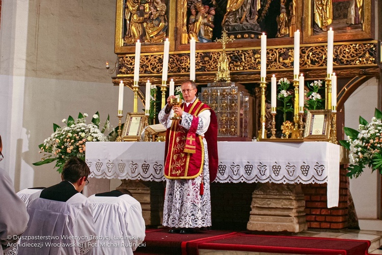 Wigilia Zesłania Ducha Świętego w duszpasterstwie tradycyjnym