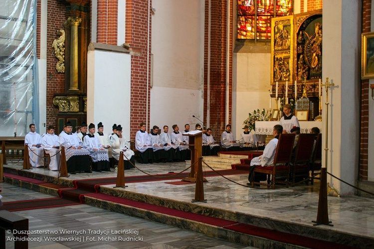 Wigilia Zesłania Ducha Świętego w duszpasterstwie tradycyjnym