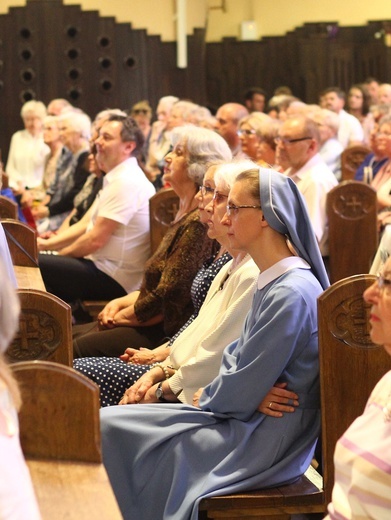 Odpustowe uroczystości w parafii pw. Ducha Świętego we Wrocławiu