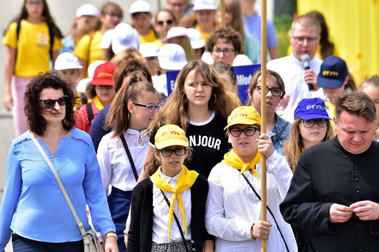 Pielgrzymka Eucharystycznego Ruchu Młodych do Świebodzina