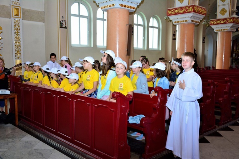 Pielgrzymka Eucharystycznego Ruchu Młodych do Świebodzina