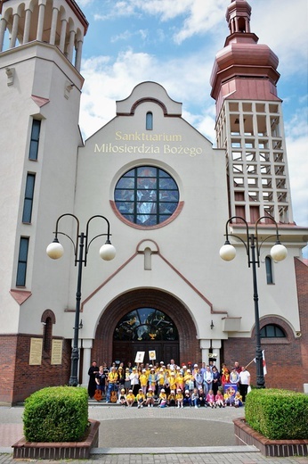 Pielgrzymka Eucharystycznego Ruchu Młodych do Świebodzina