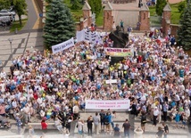 Rybnik. Tłumy na Marszu dla Życia