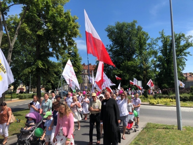 Marsz dla Życia i Rodziny w Żarach