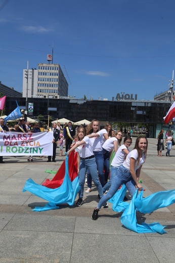 Marsz dla życia i rodziny w Katowicach 