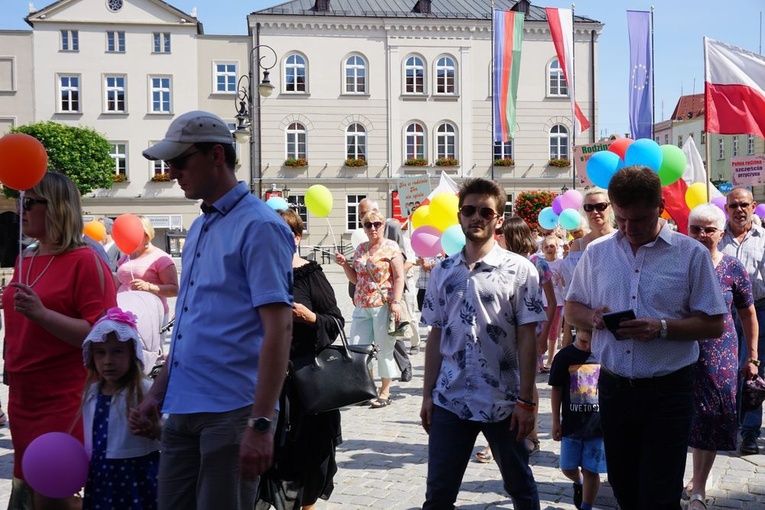 Marsz dla Życia i Rodziny w Dzierżoniowie