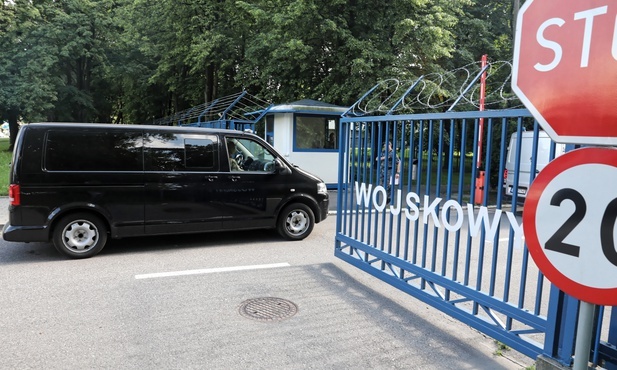 Rz: Falenta gra o wolność