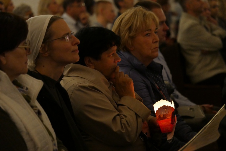 Nocna Msza św. na Zesłanie Ducha Świętego 2019