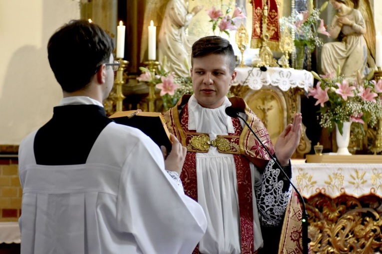 Wigilia Zesłania Ducha Świętego w duszpasterstwie tradycji łacińskiej