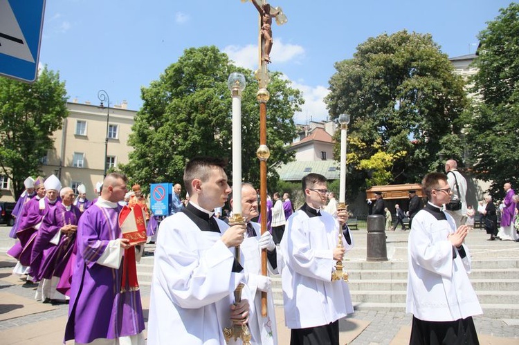 Pogrzeb abp. Bolesława Pylaka