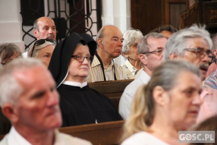 Pielgrzymka zakrystianów i organistów do Rokitna