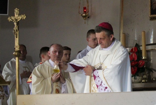 Poświęcenie kościoła Najświętszego Serca Pana Jezusa w Słotwinie