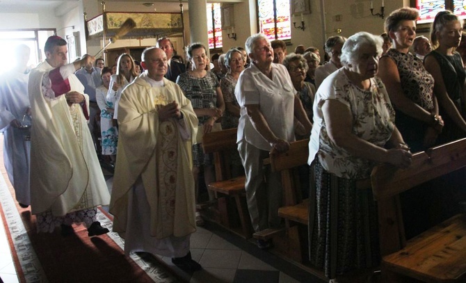 Poświęcenie kościoła Najświętszego Serca Pana Jezusa w Słotwinie