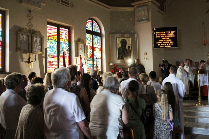 Poświęcenie kościoła Najświętszego Serca Pana Jezusa w Słotwinie