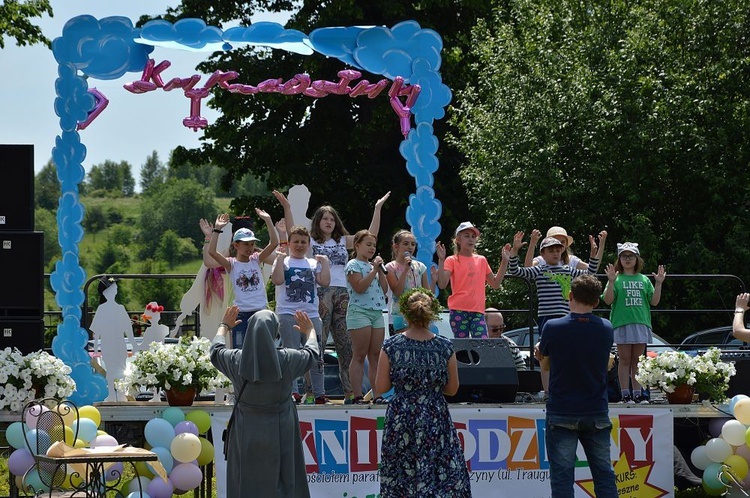 Piknik rodzinny w Nowej Rudzie-Słupcu