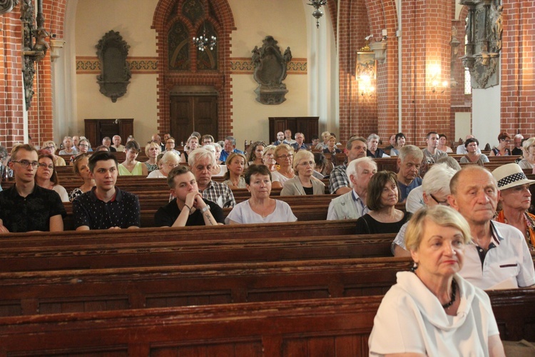 Koncert inauguracyjny 28. Legnickich Wieczorów Organowych