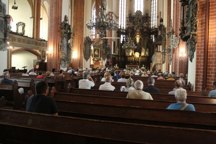 Koncert inauguracyjny 28. Legnickich Wieczorów Organowych