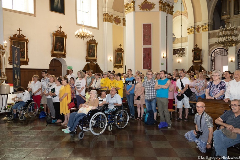 Pielgrzymka Chorych, Niepełnosprawnych i Służby Zdrowia do Rokitna