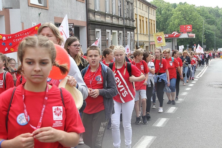 Pielgrzymka Szkolnych Kół Caritas, cz. 2