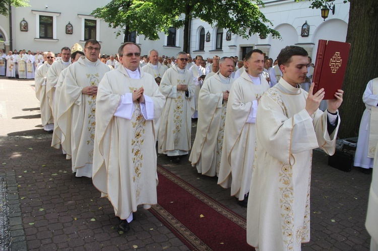 Tuchów. Pielgrzymka kapłanów 2019