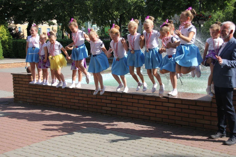 Mażoretki "Blask" multimedalistkami