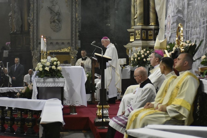 Msza św. w świdnickiej katedrze dla Konferencji Episkopatu Polski