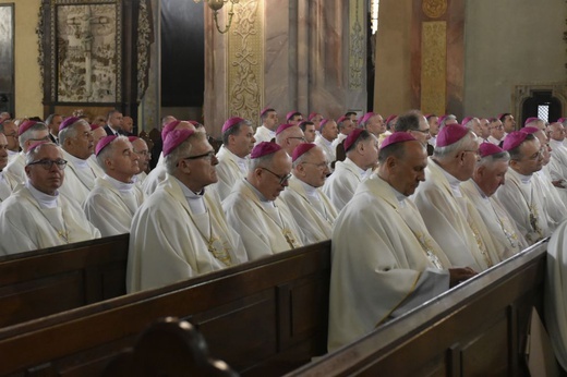 Msza św. w świdnickiej katedrze dla Konferencji Episkopatu Polski