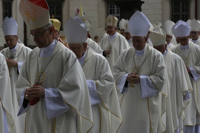 Msza św. w świdnickiej katedrze dla Konferencji Episkopatu Polski