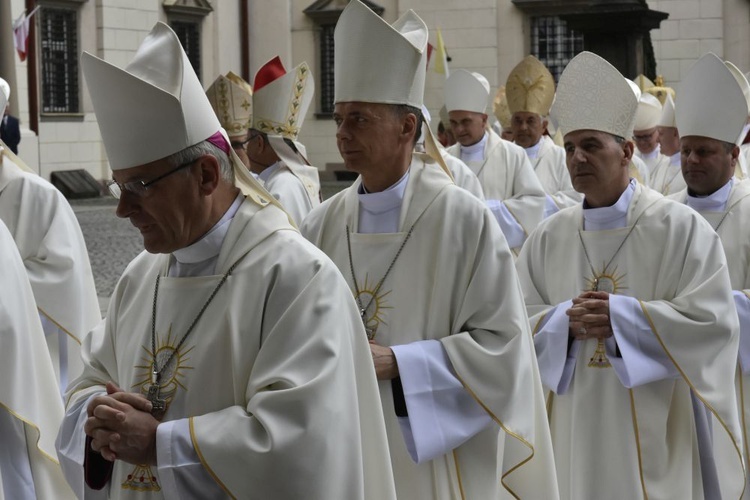 Msza św. w świdnickiej katedrze dla Konferencji Episkopatu Polski