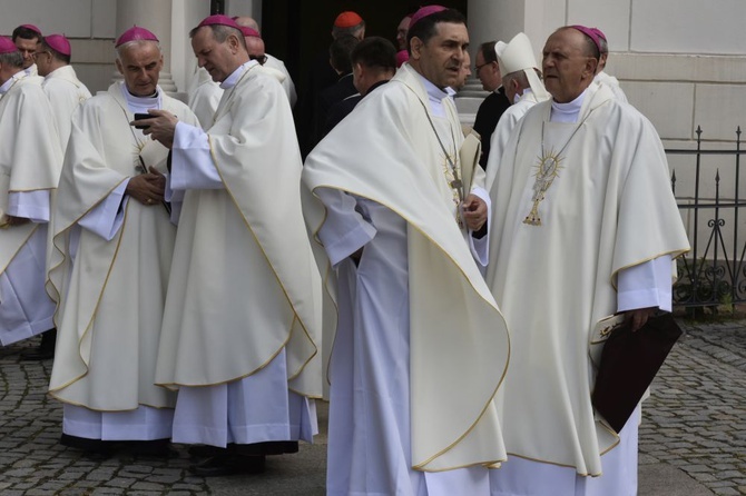 Msza św. w świdnickiej katedrze dla Konferencji Episkopatu Polski