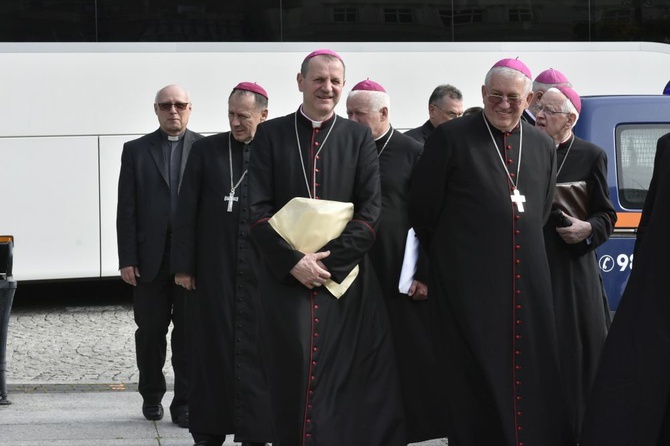 Msza św. w świdnickiej katedrze dla Konferencji Episkopatu Polski