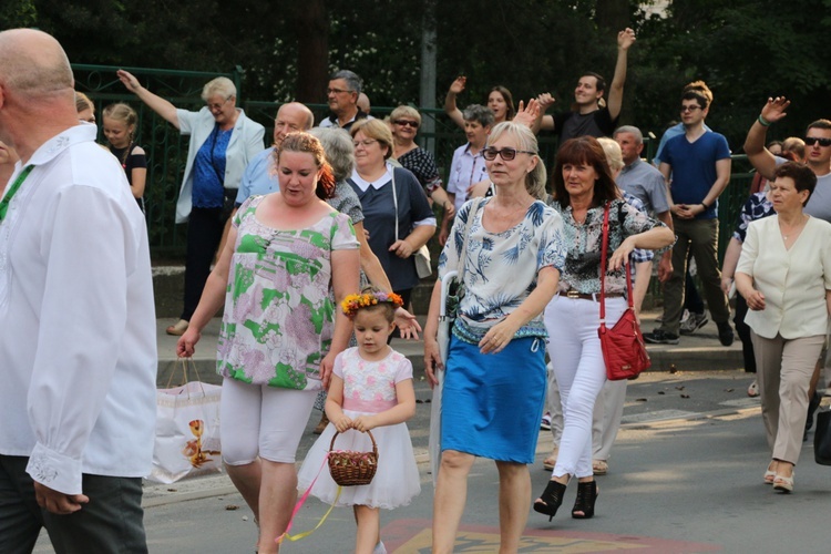 Pielgrzymka oborniczan do nowego sanktuarium św. Antoniego Padewskiego