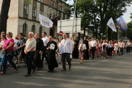 Pielgrzymka oborniczan do nowego sanktuarium św. Antoniego Padewskiego