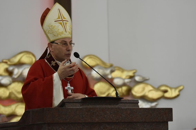 Msza się dla KEP w sanktuarium Relikwii Drzewa Krzyża Świętego w Wałbrzychu