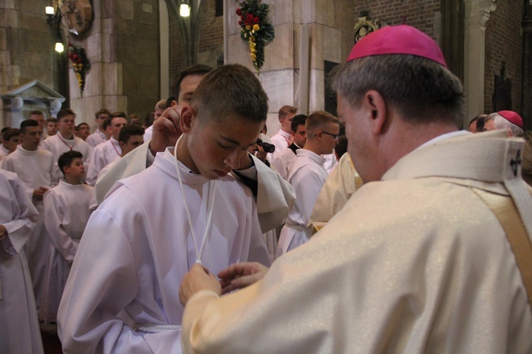 6. rocznica ingresu abp. Kupnego oraz promocja lektorów i ceremoniarzy