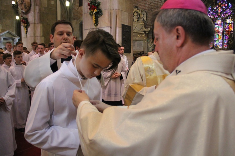 6. rocznica ingresu abp. Kupnego oraz promocja lektorów i ceremoniarzy