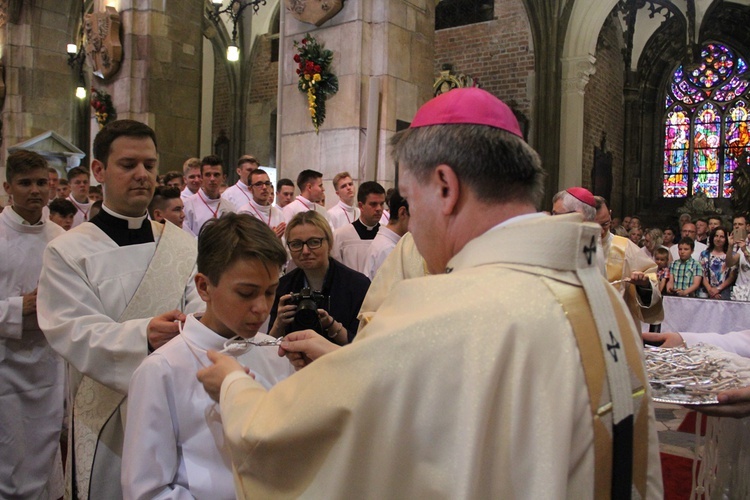 6. rocznica ingresu abp. Kupnego oraz promocja lektorów i ceremoniarzy