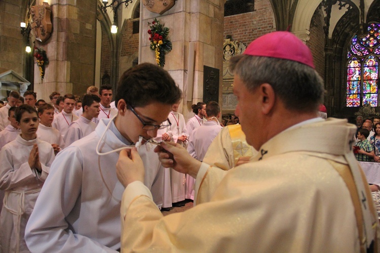 6. rocznica ingresu abp. Kupnego oraz promocja lektorów i ceremoniarzy