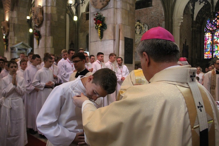 6. rocznica ingresu abp. Kupnego oraz promocja lektorów i ceremoniarzy