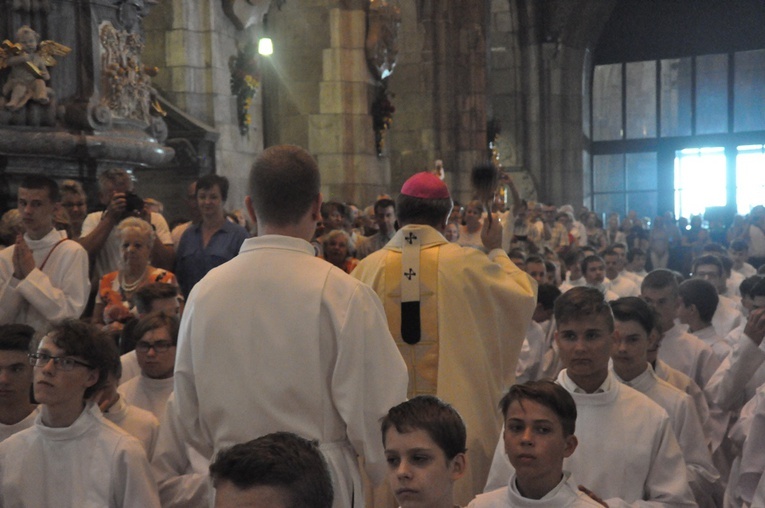 6. rocznica ingresu abp. Kupnego oraz promocja lektorów i ceremoniarzy