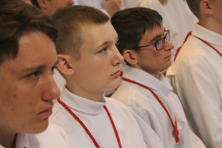 6. rocznica ingresu abp. Kupnego oraz promocja lektorów i ceremoniarzy