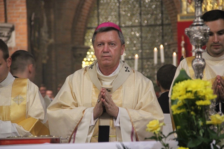 6. rocznica ingresu abp. Kupnego oraz promocja lektorów i ceremoniarzy