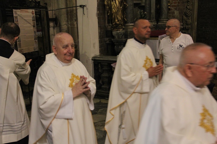 6. rocznica ingresu abp. Kupnego oraz promocja lektorów i ceremoniarzy