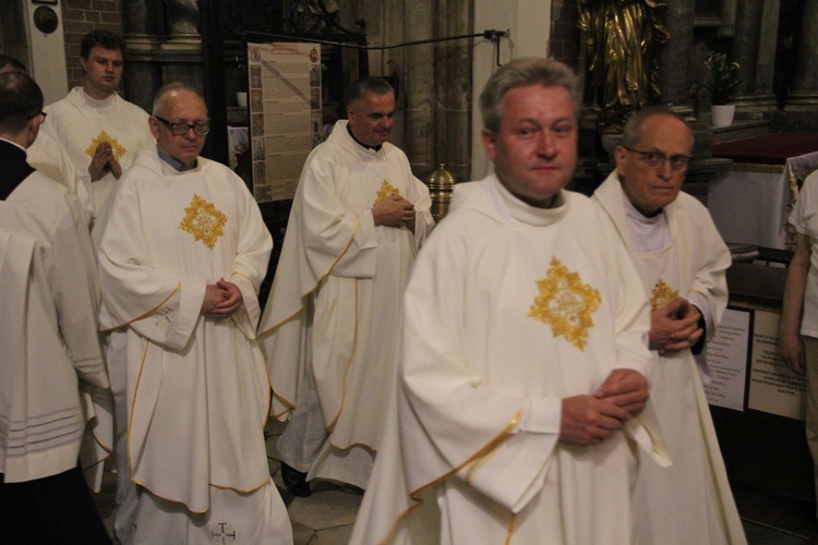 6. rocznica ingresu abp. Kupnego oraz promocja lektorów i ceremoniarzy