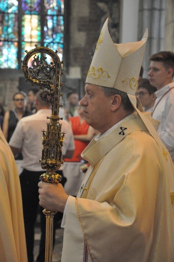 6. rocznica ingresu abp. Kupnego oraz promocja lektorów i ceremoniarzy