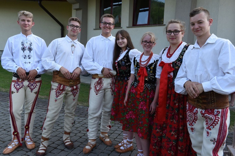 Bł. s. Celestyna i bł. ks. Roman w Zabrzeży